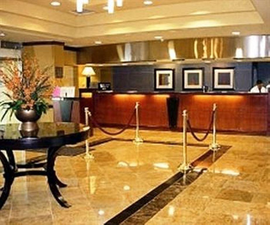 Doubletree By Hilton New York Jfk Airport Hotel Interior photo