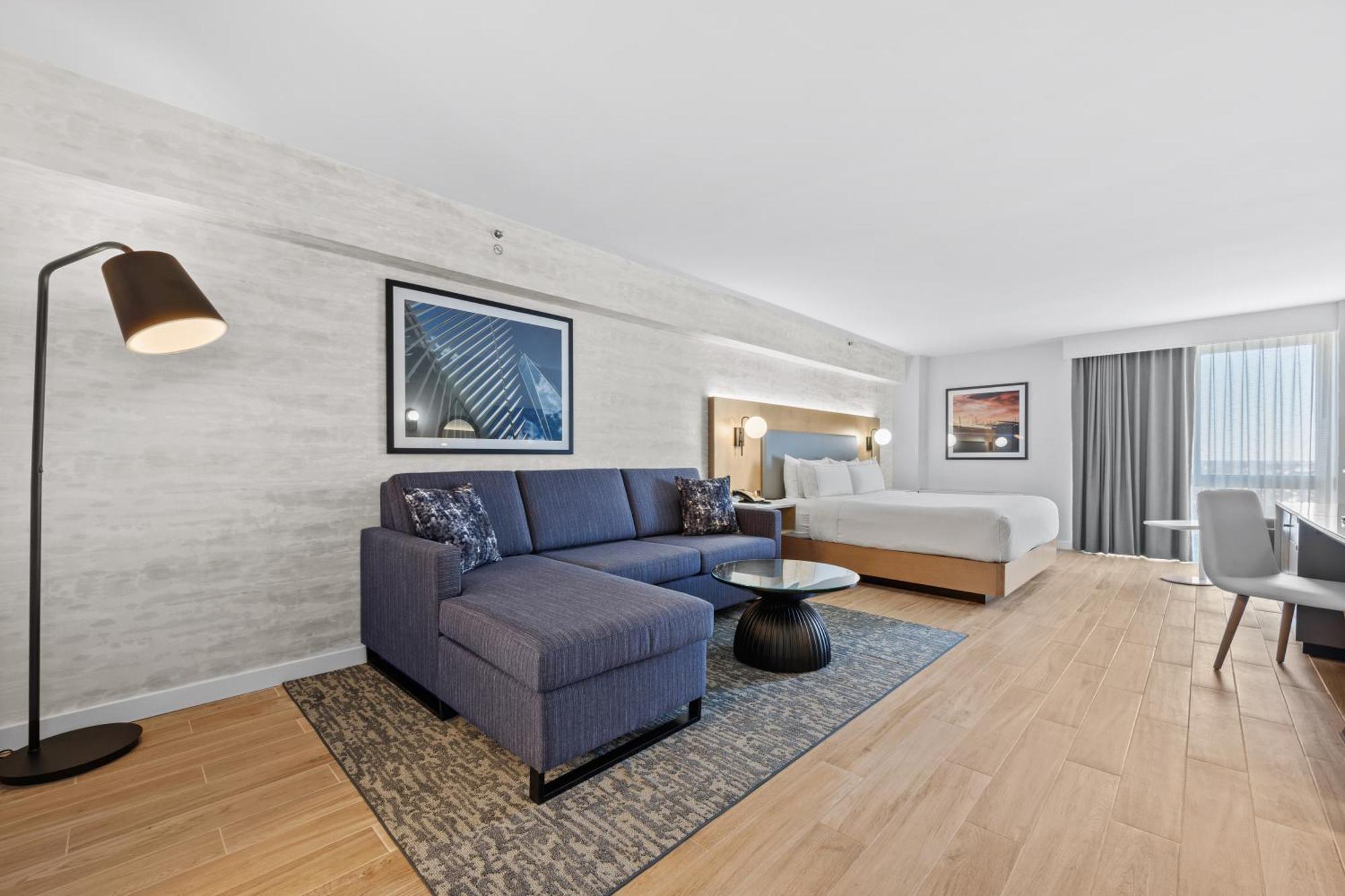 Doubletree By Hilton New York Jfk Airport Hotel Exterior photo